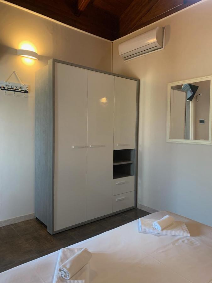 Spiaggia Le Dune Residence มาร์เกริตา ดิ ซาวอยา ภายนอก รูปภาพ